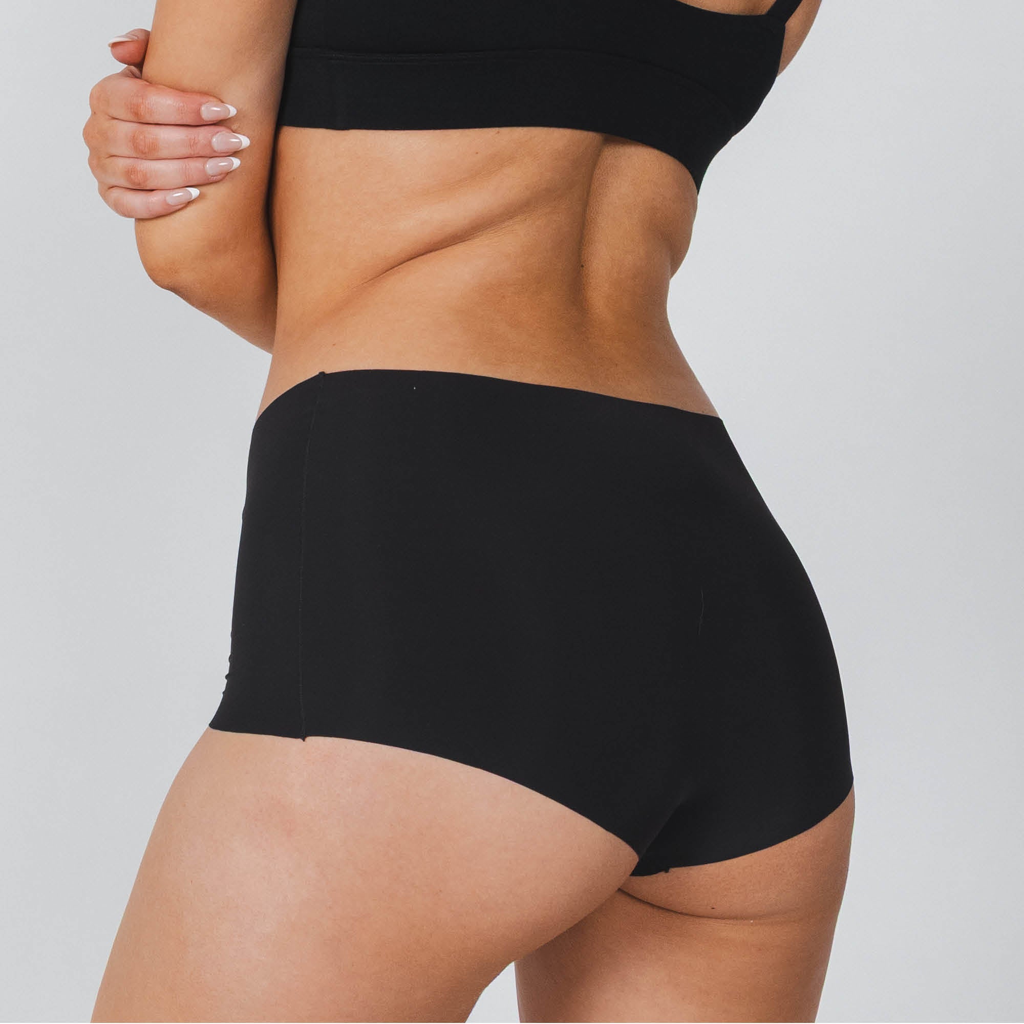 Shinesty The Threat Level Midnight solid black seamless boyshort – classic everyday underwear