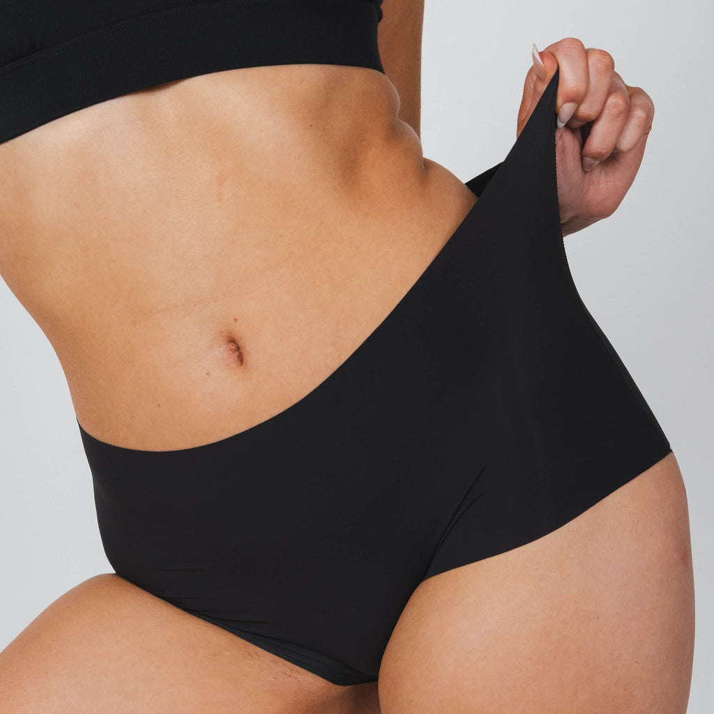 Shinesty The Threat Level Midnight solid black seamless boyshort – classic everyday underwear