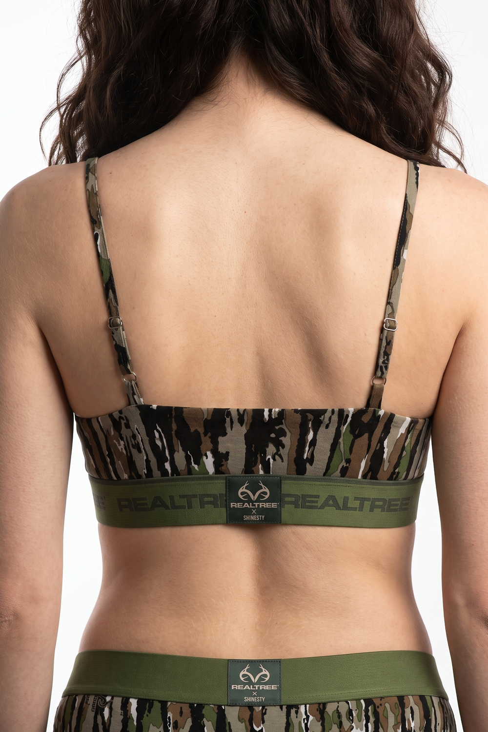 Shinesty The Barking Up Realtree® Bark Camouflage Plunge Bralette – women's realtree® x shinesty bark camouflage print plu...