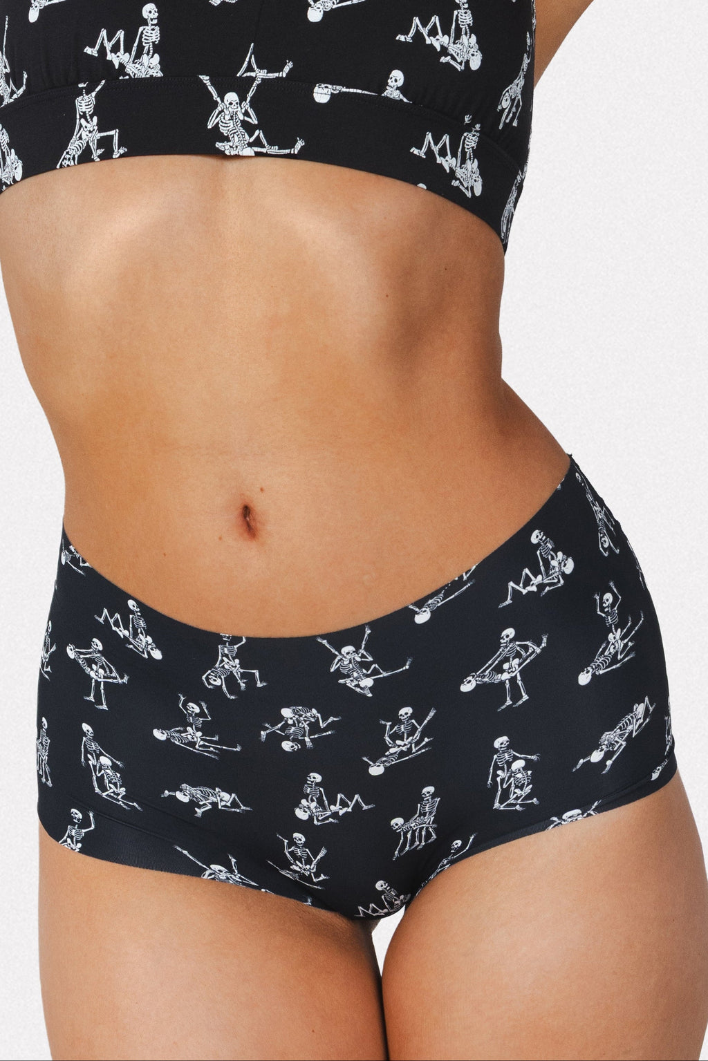 Shinesty The Bare Back Bones Halloween skeleton seamless boyshort – spooky novelty underwear