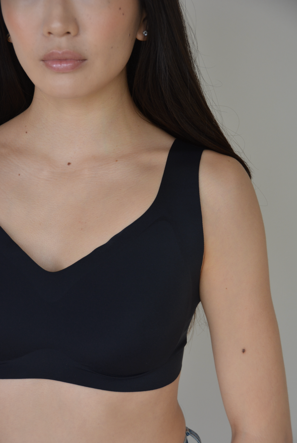 The Only Bra V-Neck Lift Bra in Black, alternate product view on a white background.