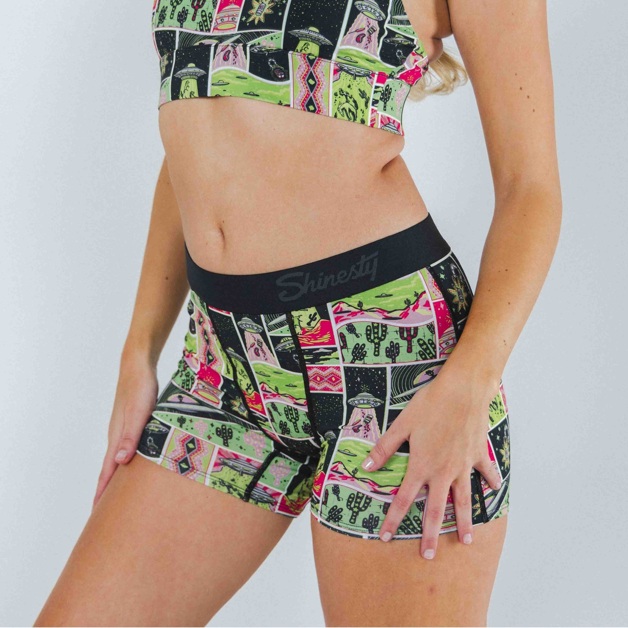 Shinesty The Area 51 retro alien women's boxers – funny retro alien novelty underwear