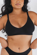 Shinesty The Threat Level Midnight solid black Boob Hammock plunge bralette – everyday bralette