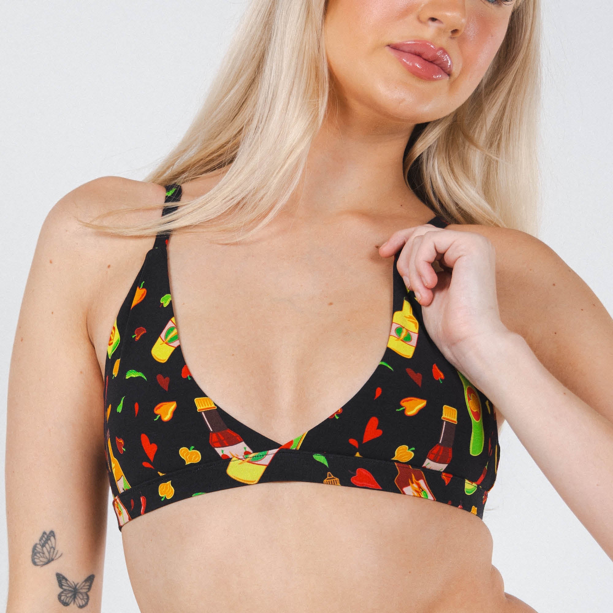 Shinesty The Gotcha Sriracha hot sauce Boob Hammock triangle bralette – funny novelty bralette